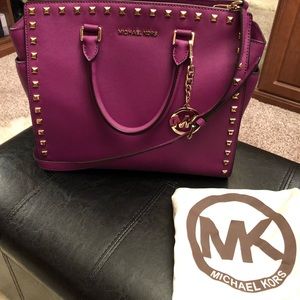 Michael Kors Selma Studded tote